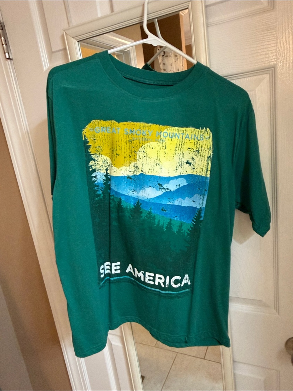 See America Scenic Graphic Tee. Great smoky mountains. National park souvenir